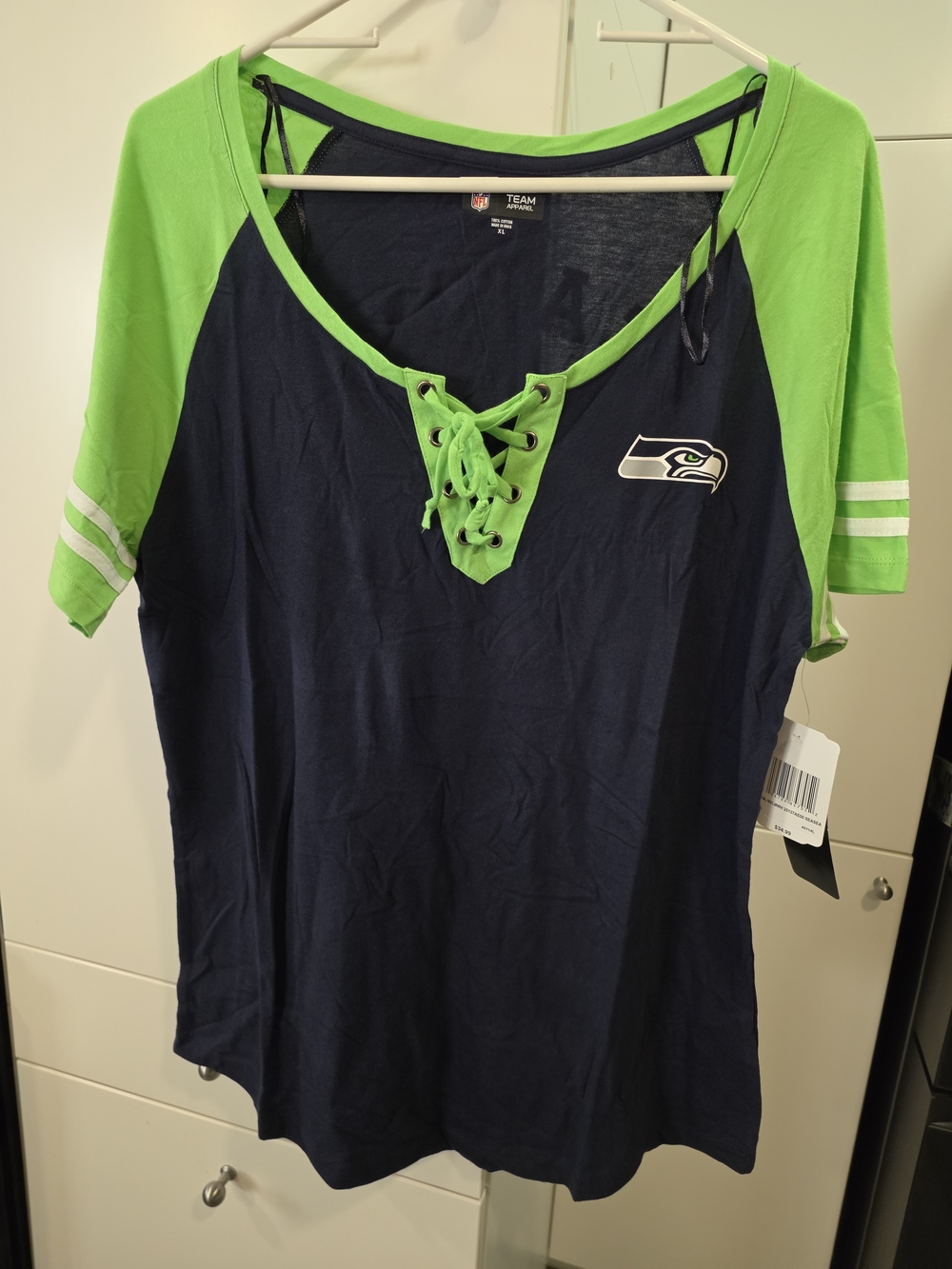 NWT Seattle Seahawks NFL Team Apparel Navy Lace-Up Jersey T-Shirt Women's XL